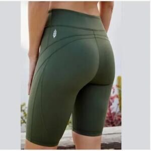 Free People Movement Womens XS Bike Shorts Olive Green Athleisure Sporty Gym